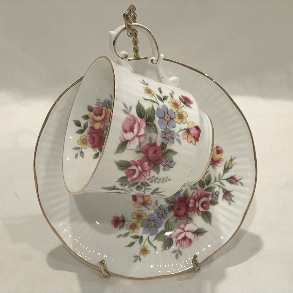 Queen’s England Rosina Bone China “Centenary Dear” Teacup &Saucer Set | VTG |EUC